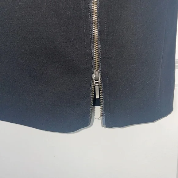 Banana Republic Skirt - Picture 4 of 4